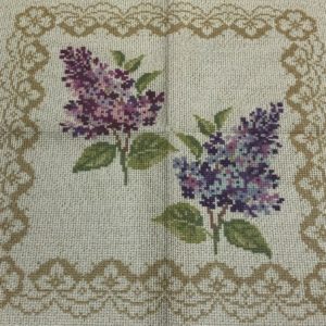 Towel - Embroidery pillow '' Lilacs '' Regina