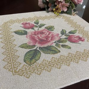 Towel - Embroidery pillow roses